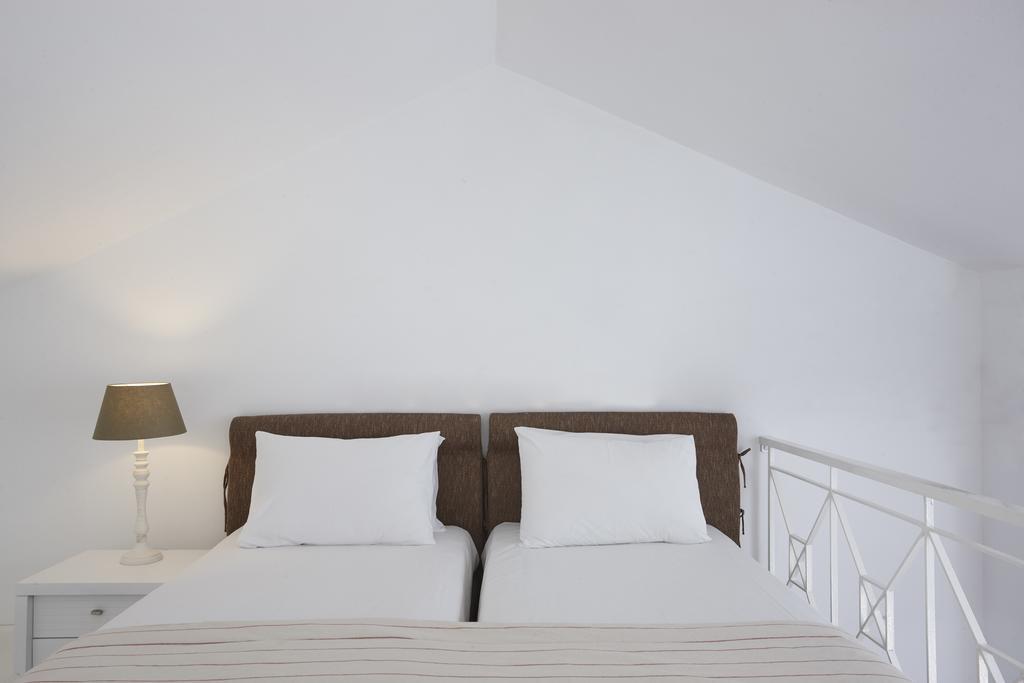 Anassa Mare Villas & Residences Gaios Exterior photo