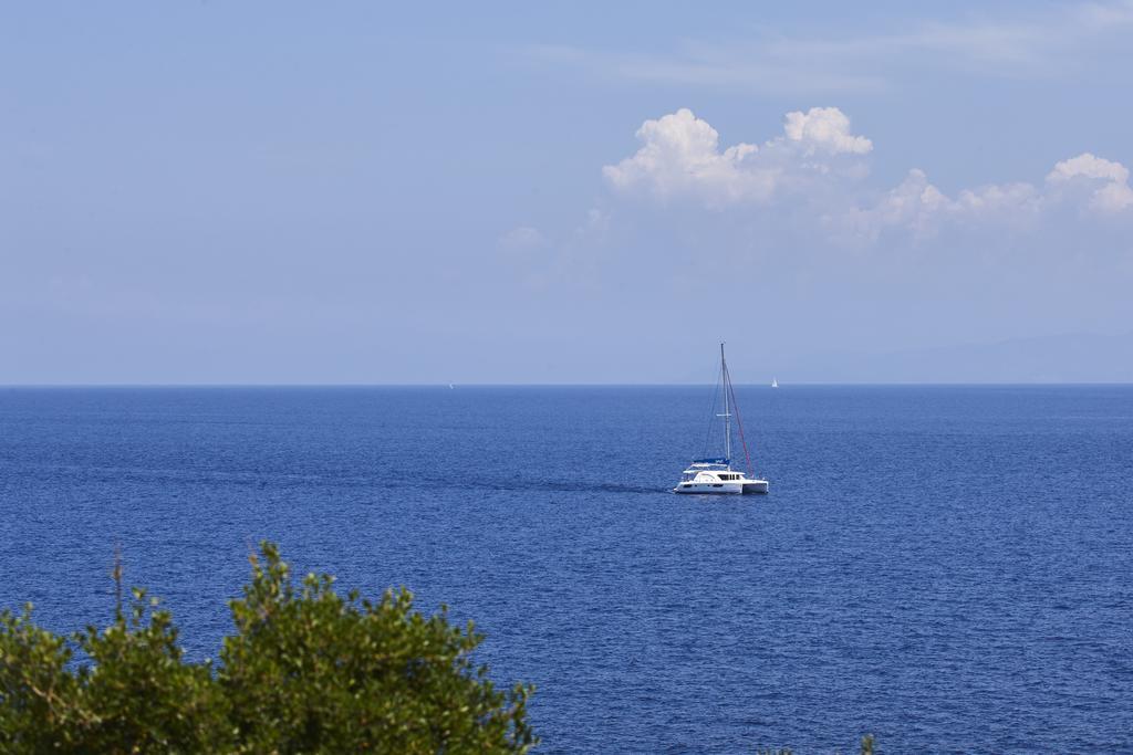 Anassa Mare Villas & Residences Gaios Exterior photo